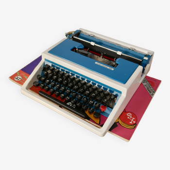 Machine à écrire bleue Underwood 315 Made in Spain années 70