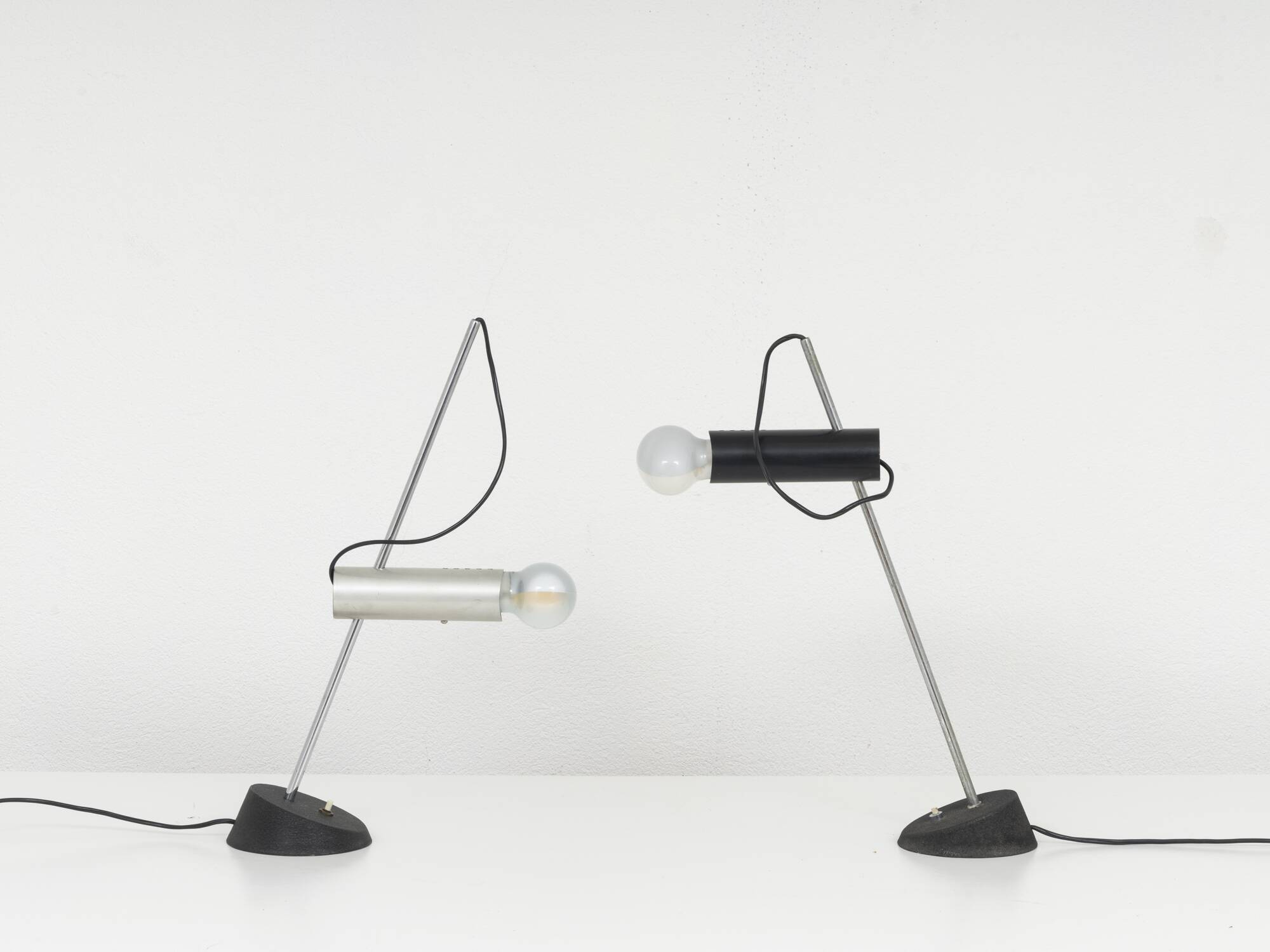 Gino Sarfatti table lamp model 566, Arteluce, 1960s