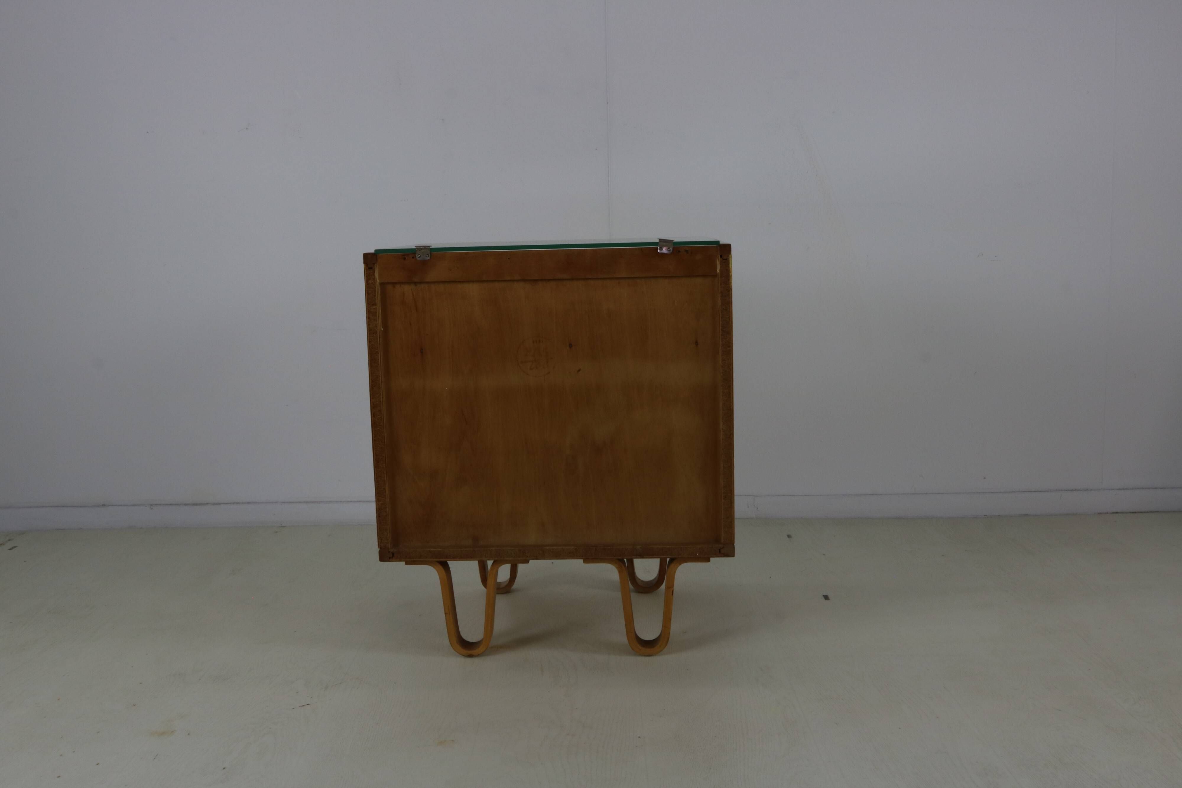 UMS Pastoe small birchwood nightstand by Cees Braakman for Pastoe