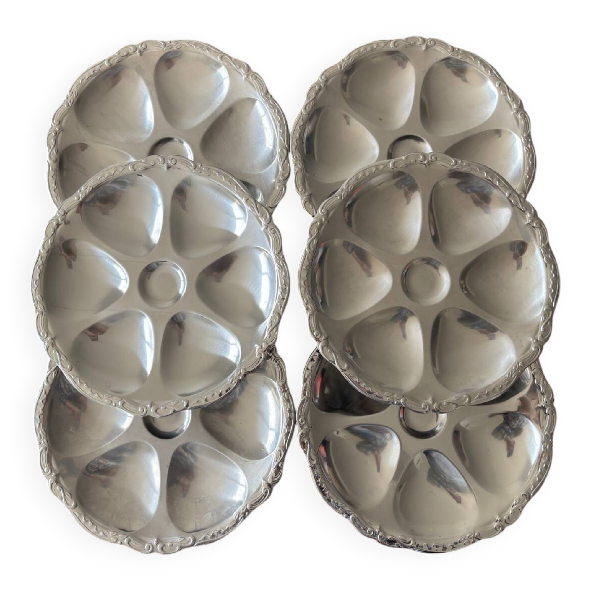 Set of 6 vintage silver plated oyster plates, classic style
