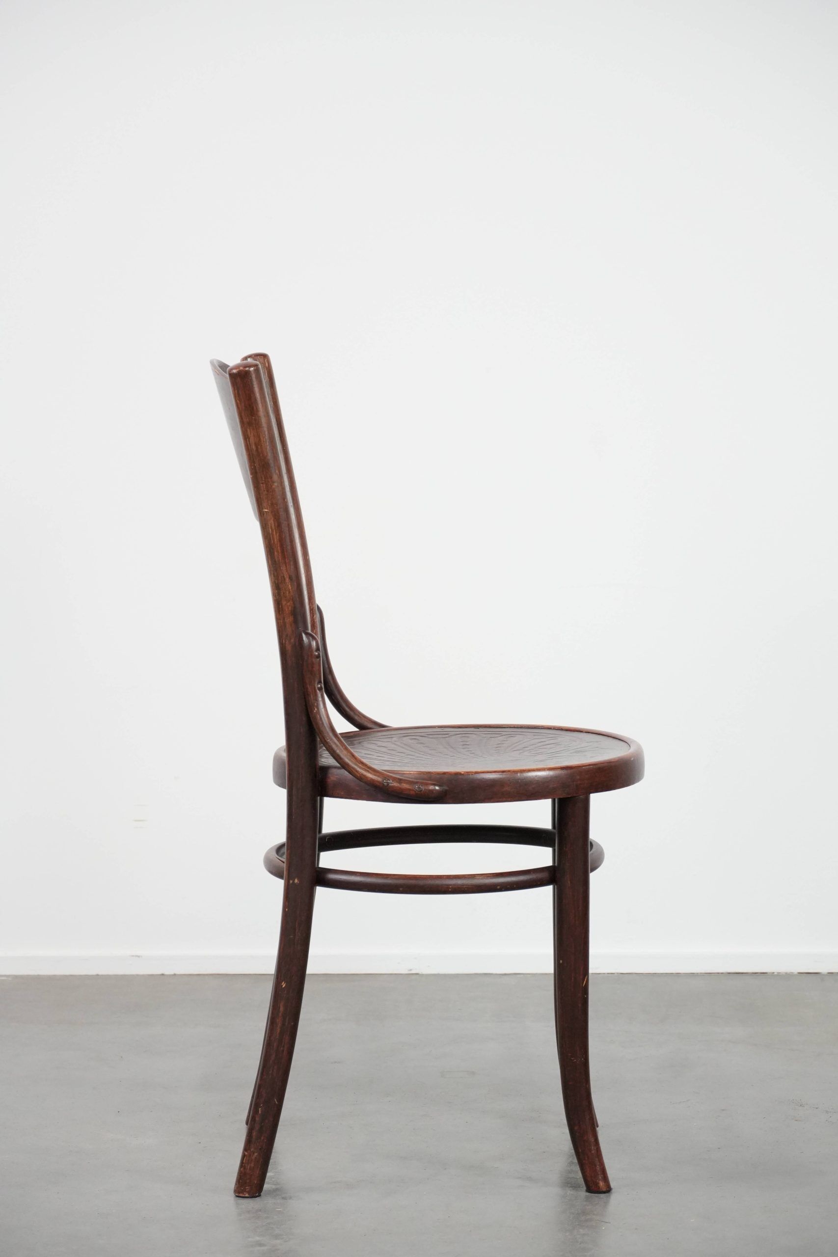 Vintage timeless wooden Cosmos bistro design chair with beautiful carvings