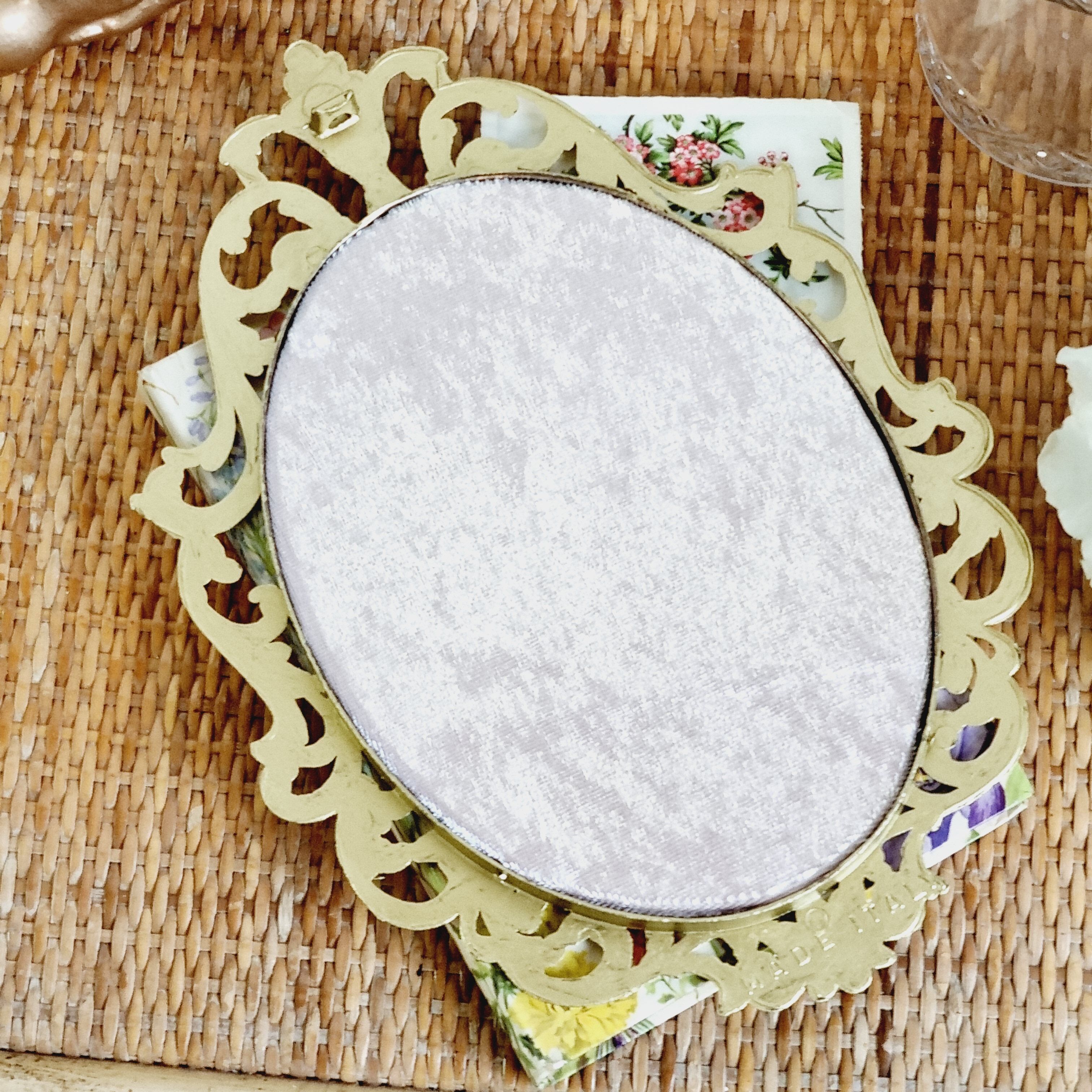 Set of 2 gilded metal frames italy