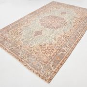 Tapis persan classique à motif oriental, 201 x 311 cm