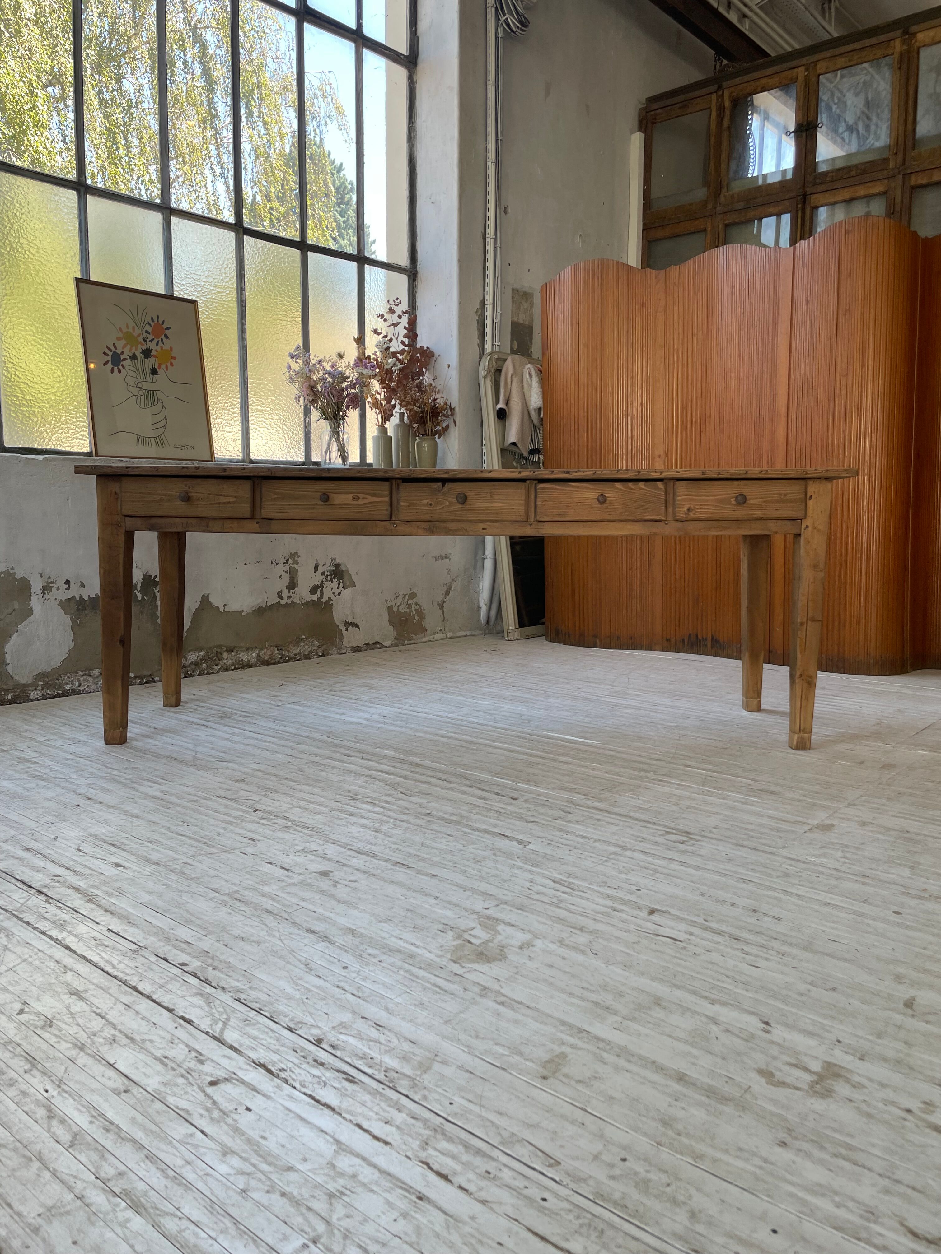 Farmhouse table pine multi-drawers
