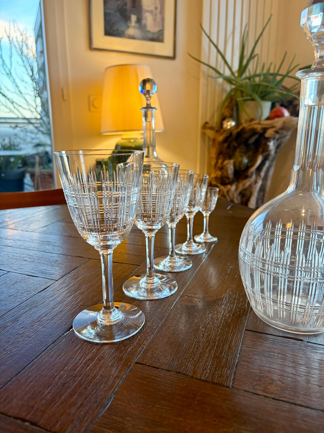 Cavour model baccarat service