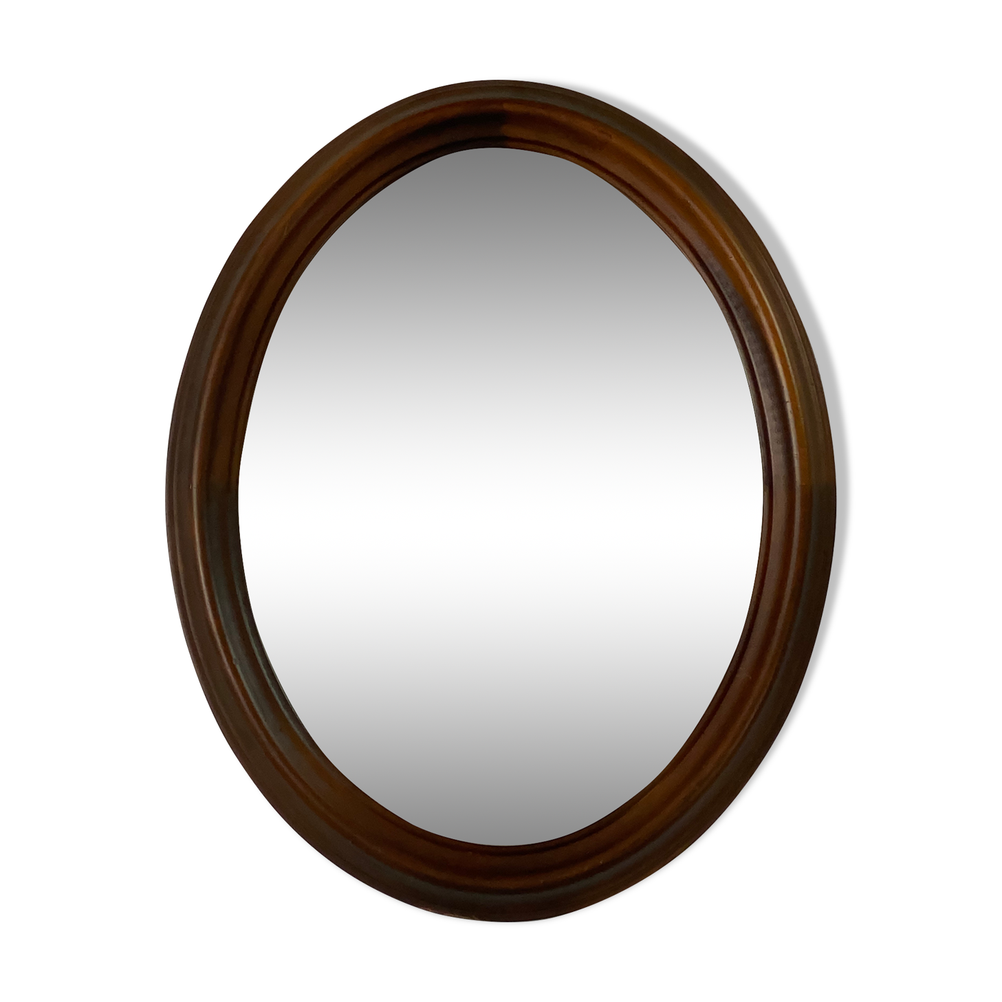 Oval wooden mirror