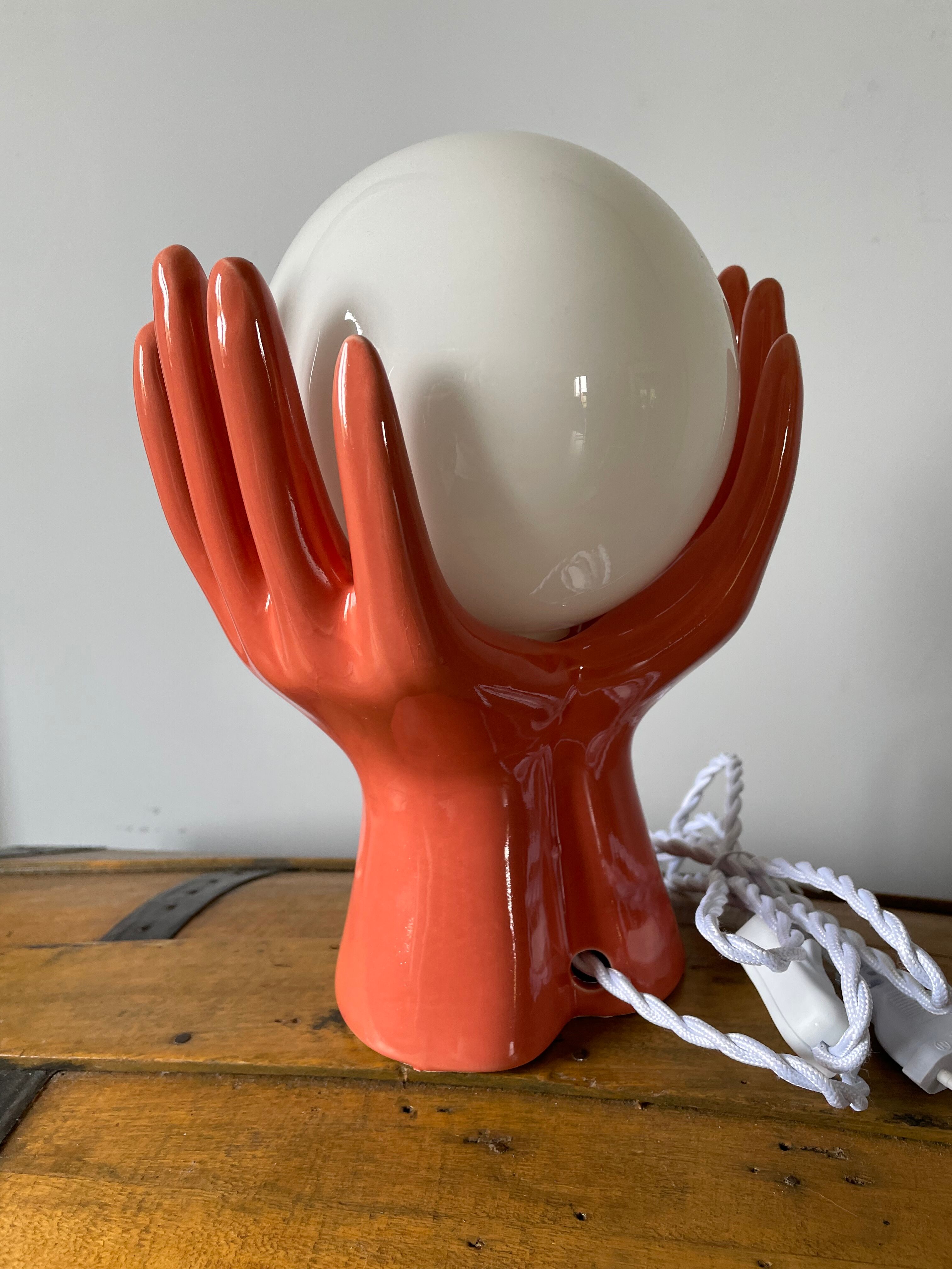 Hand lamp in ceramic color coral electrified to new