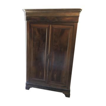 Armoire Louis Philippe en noyer