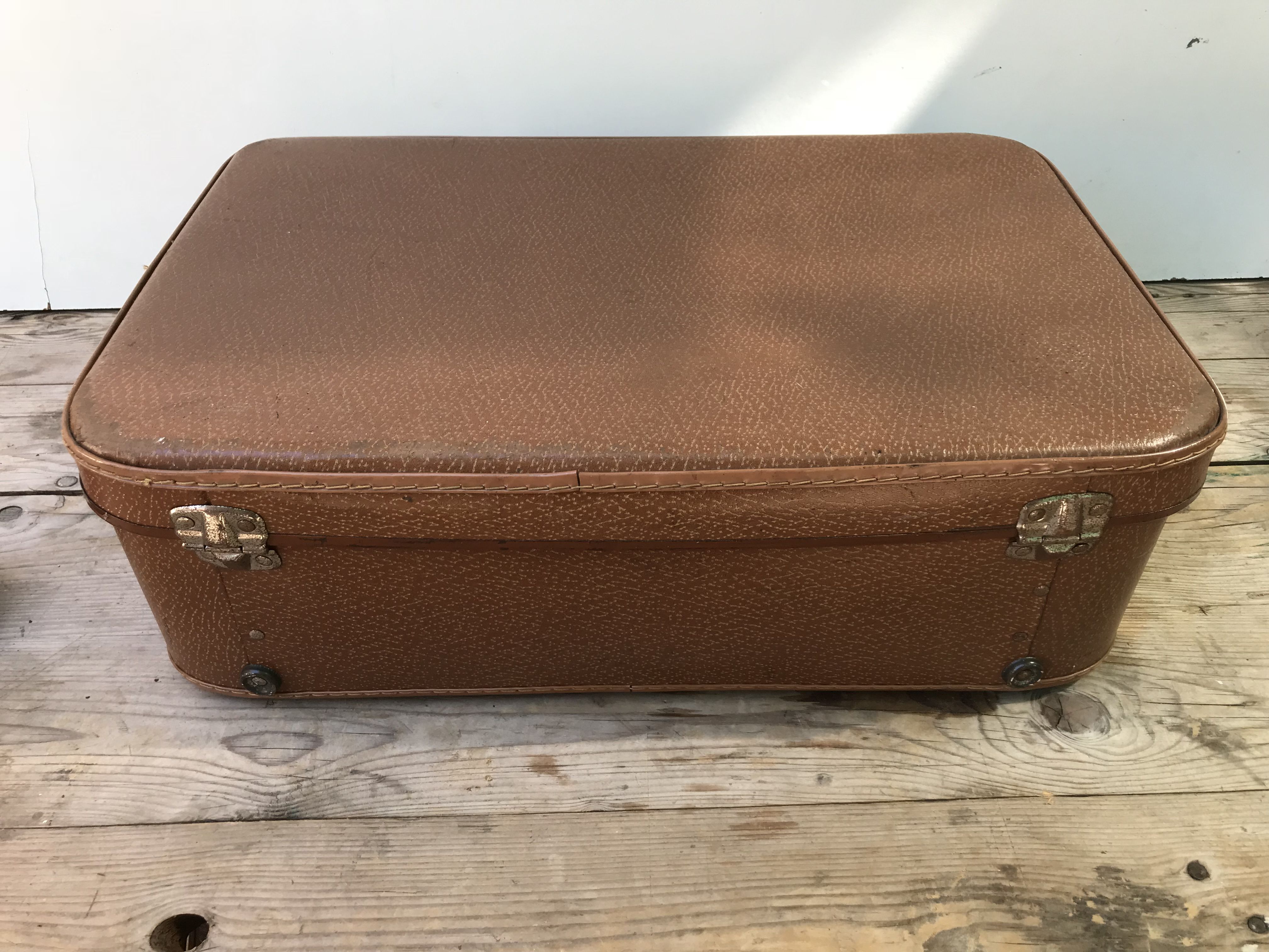 Old suitcase 70s vintage