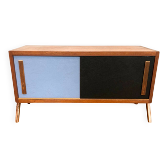 Petit meuble bas