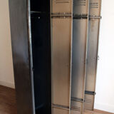 Industrial metal cloakroom 3 doors rounded corners