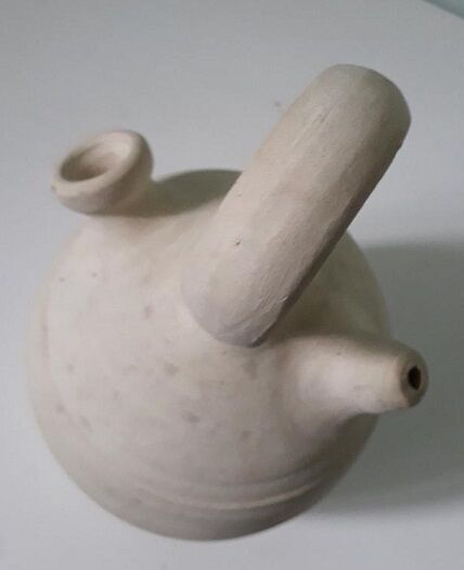 Old gargoulette white terracotta