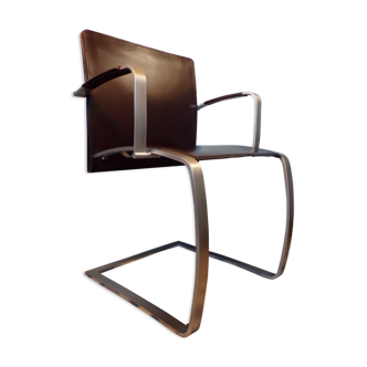 Zen armchair designed by Christian Werner for Enrico Pellizzoni