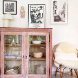 Old showcase / dresser