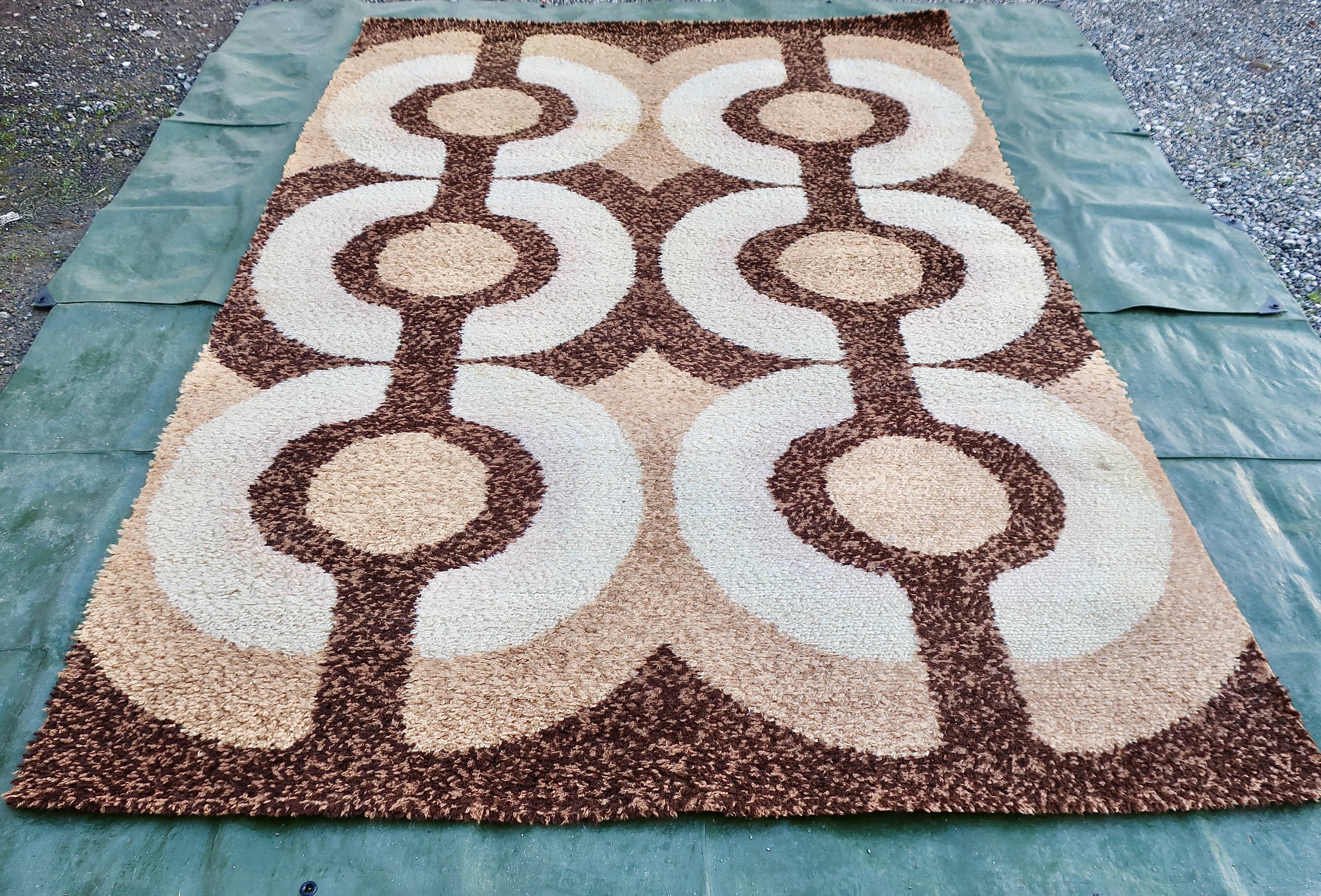 Vintage Design Rug 1970's Wool 2 x 3 m