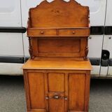 Small country-style flour buffet