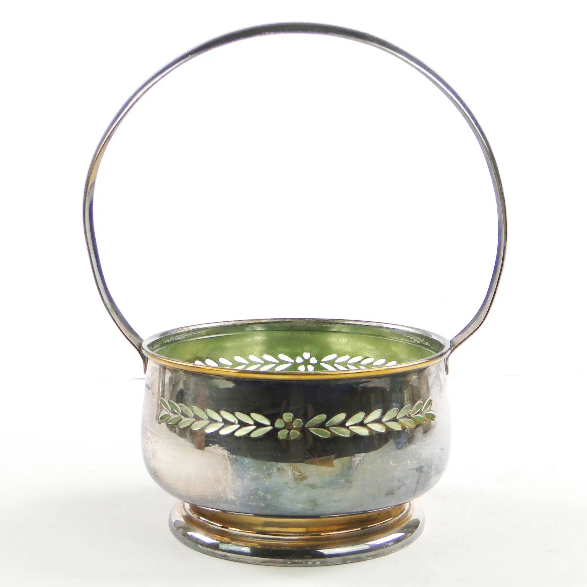 Sucrier Art Nouveau, en laiton plaqué argent, Hongrie, années 1930