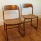 Paire de chaises cannées traîneau Baumann