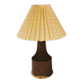 Belle lampe piqûre en bois torsadé. Estimé années 1970 et suédois ou danois.