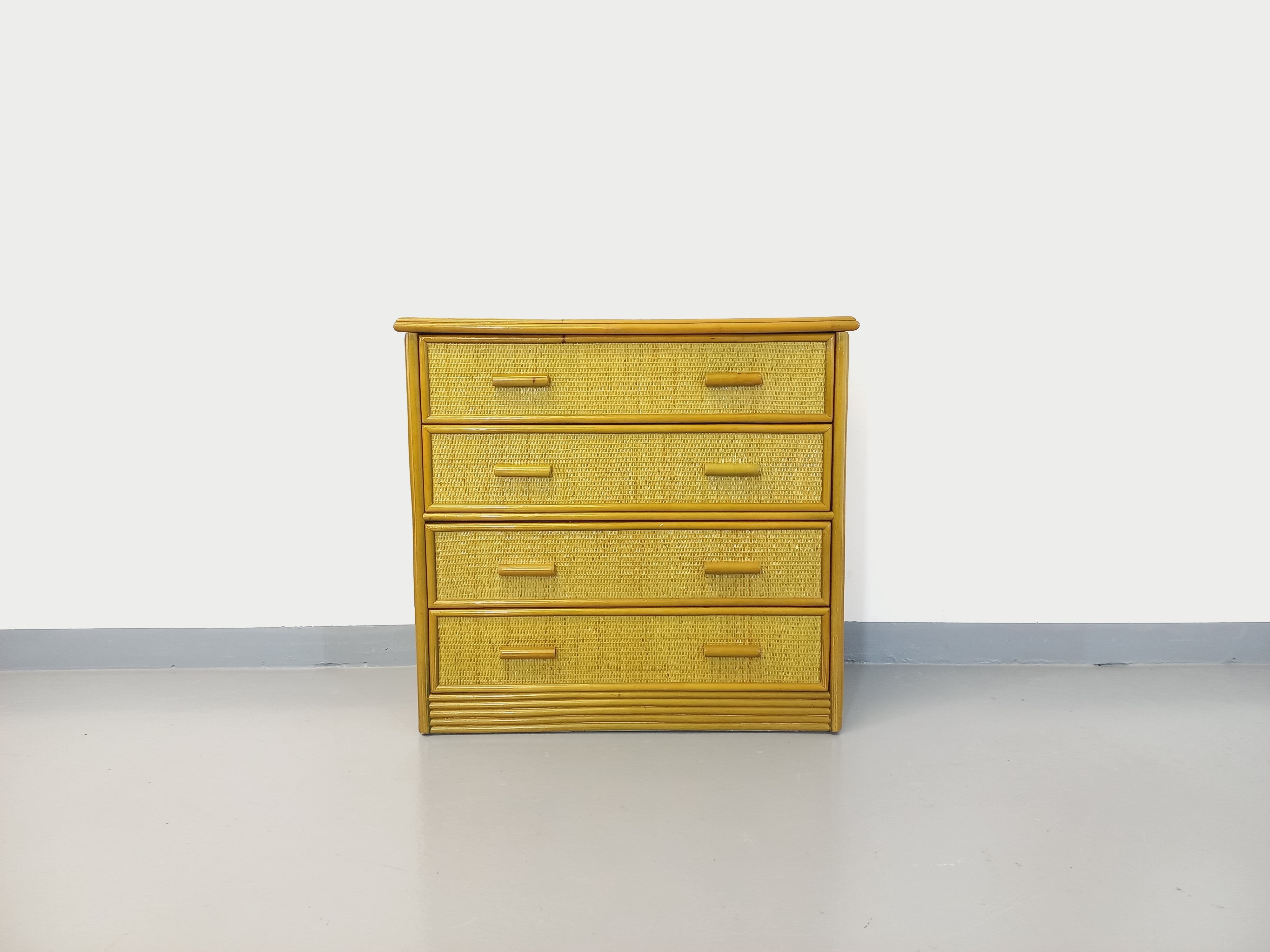 Vintage rattan and rattan chest of drawers from the 70s
