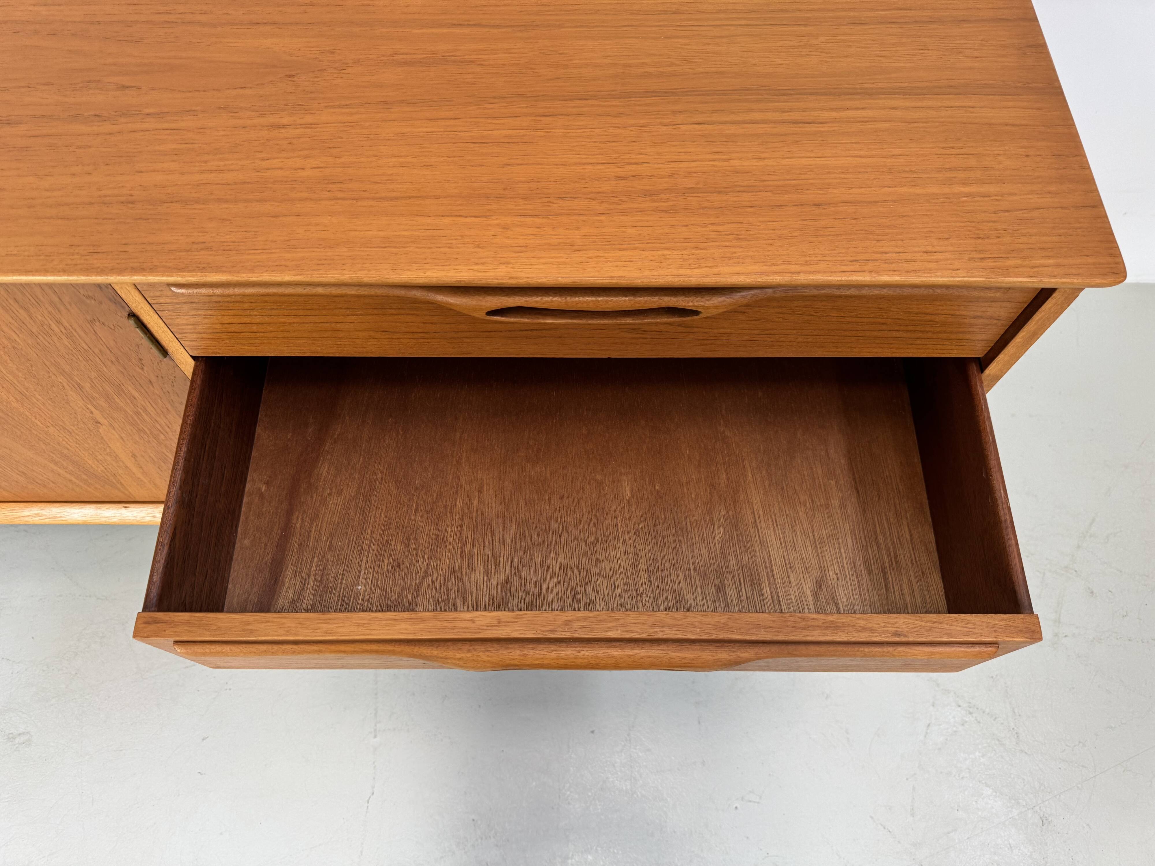 Buffet vintage par Jentique