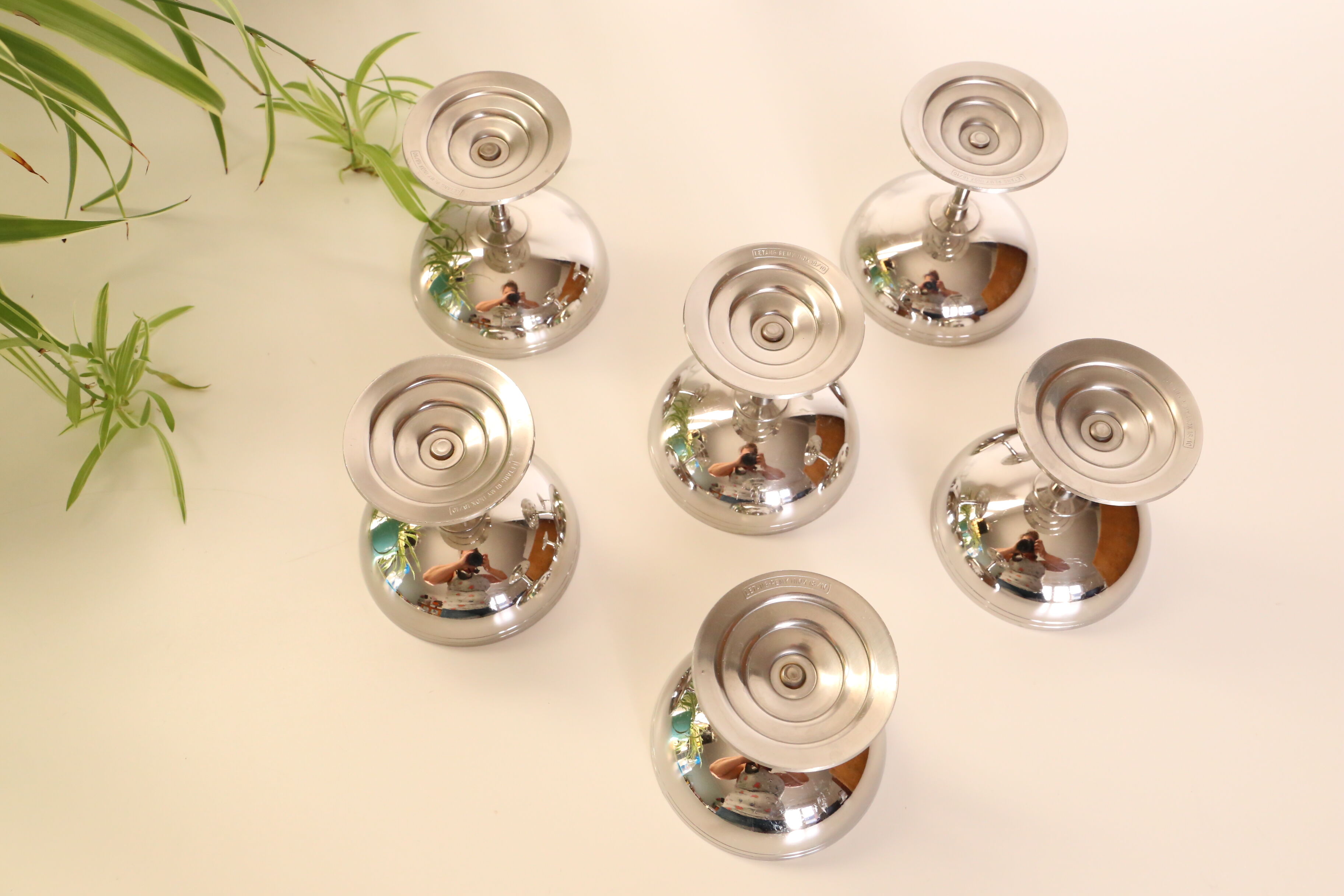 Set de 6 coupes en inox de Letang-Remy
