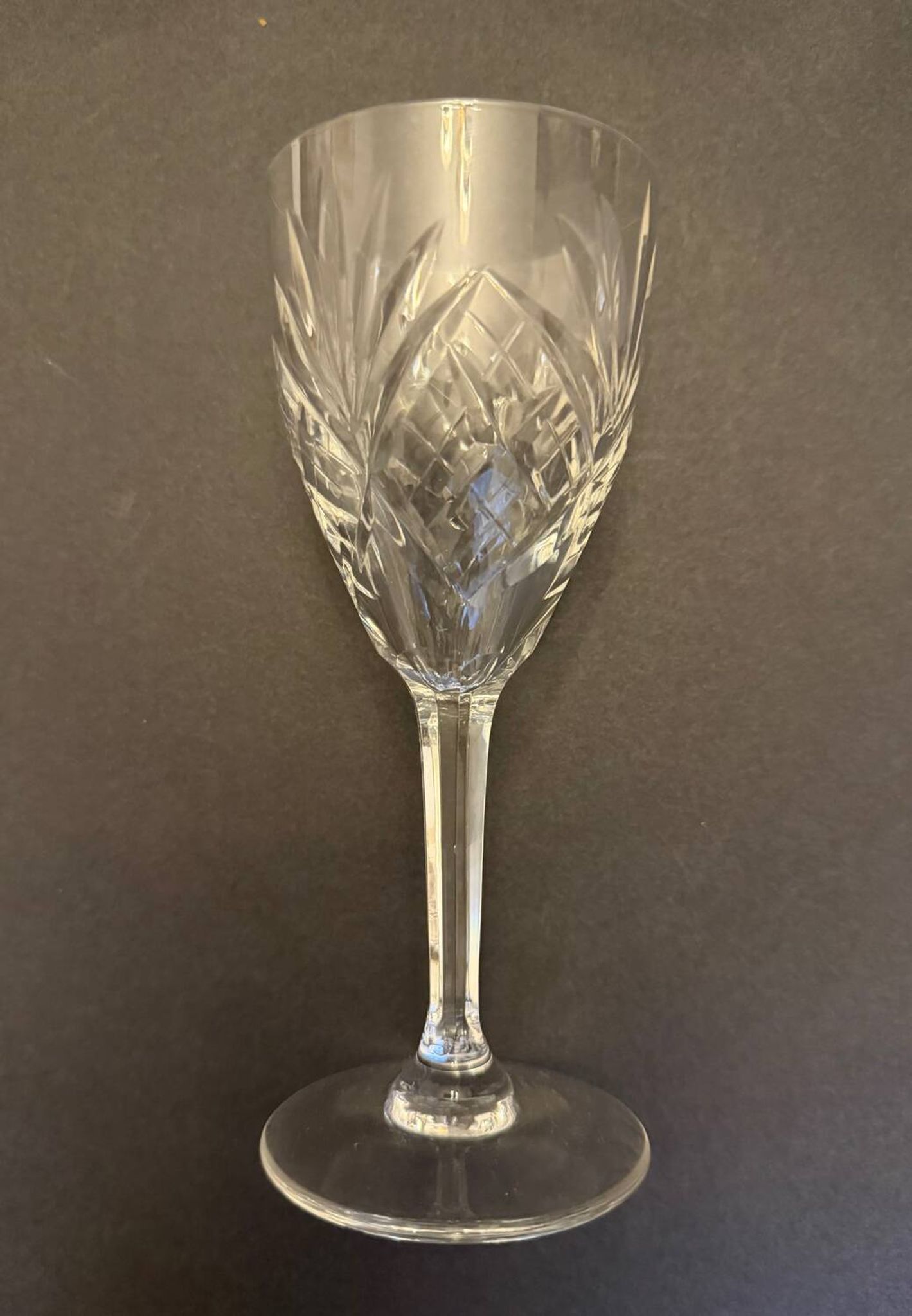 6 crystal wine glasses Saint Louis Chantilly