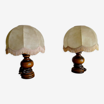 Pair bedside lamps