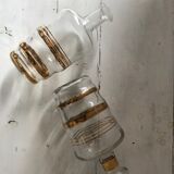 Two carafes of the 1970s duo