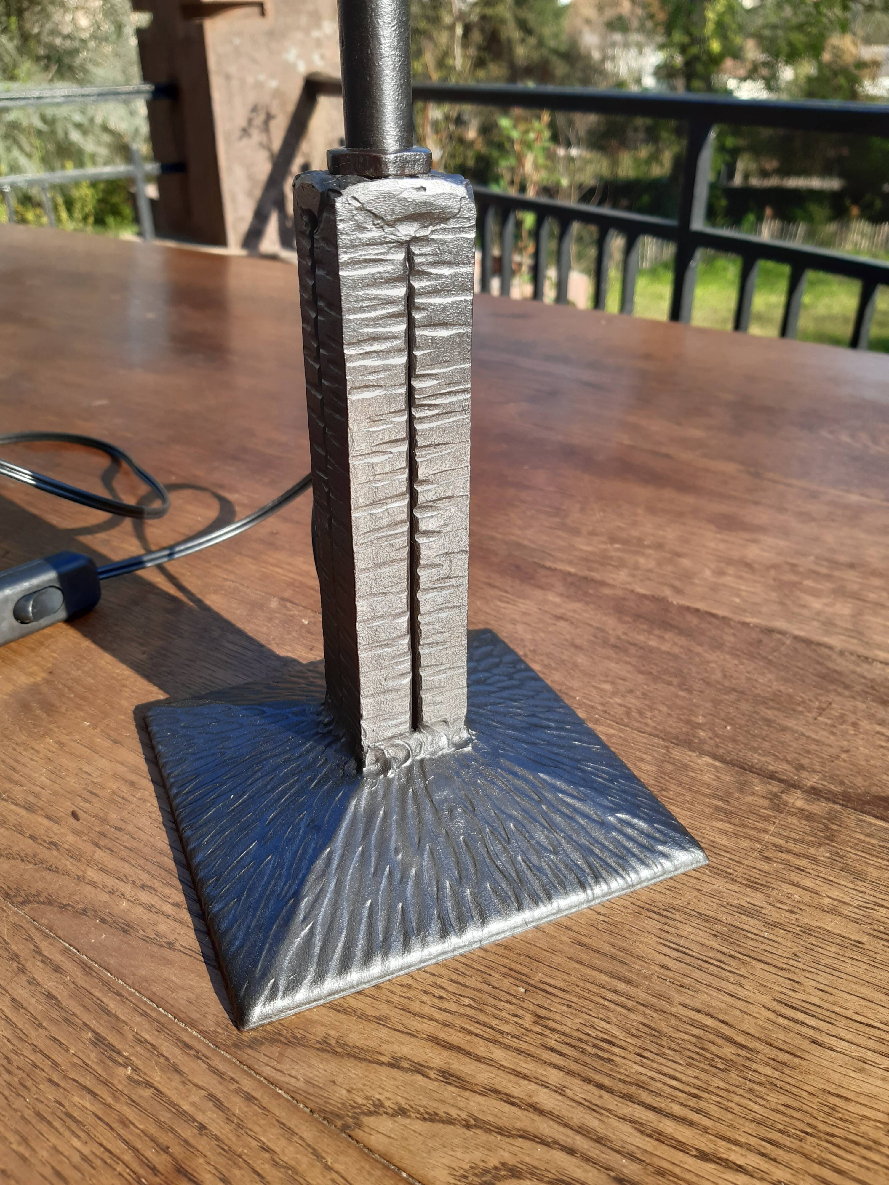 Art deco office lamp wrought iron 1930 glass frosted skyscraper