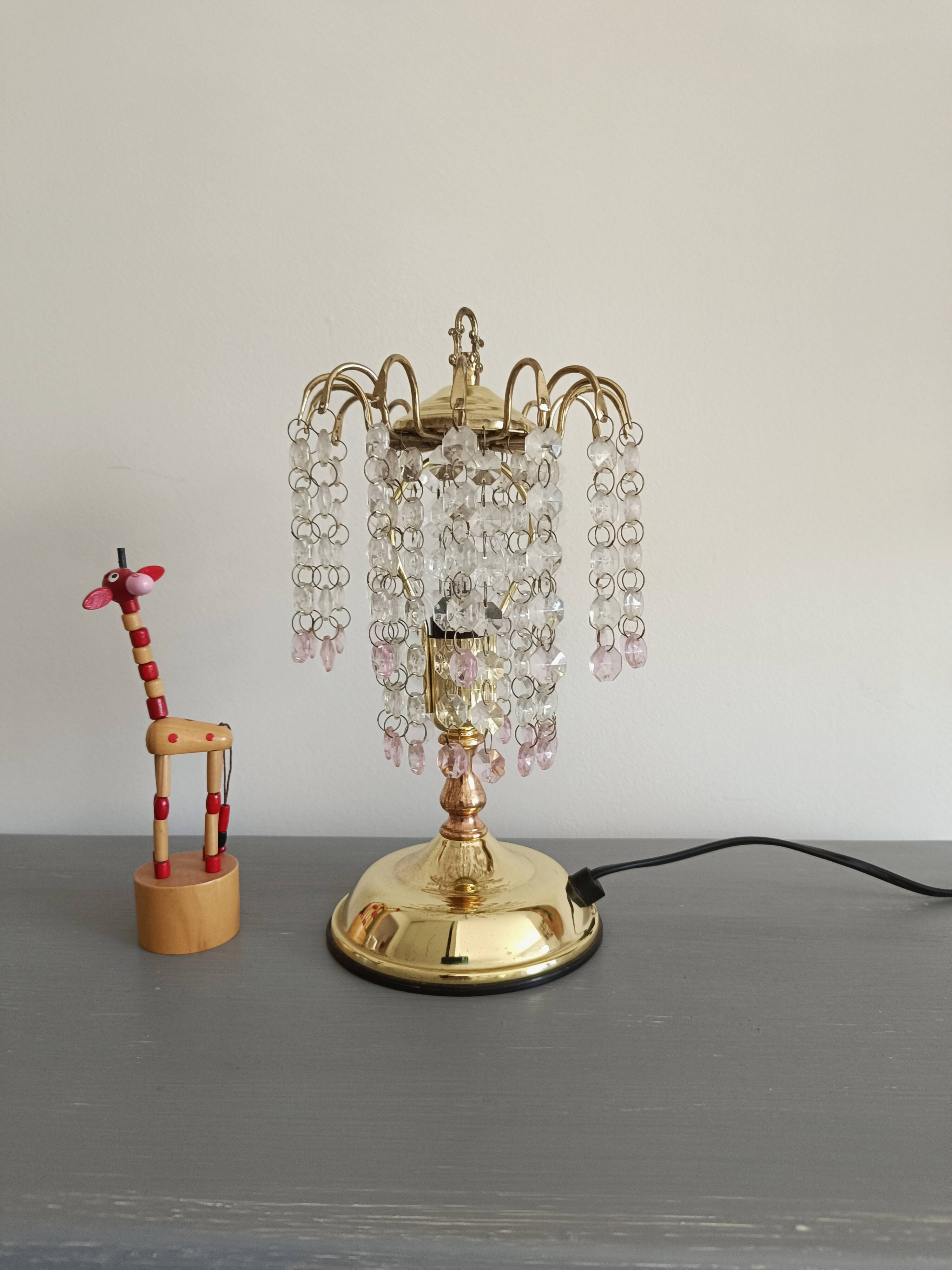 Table lamp with glass pendants