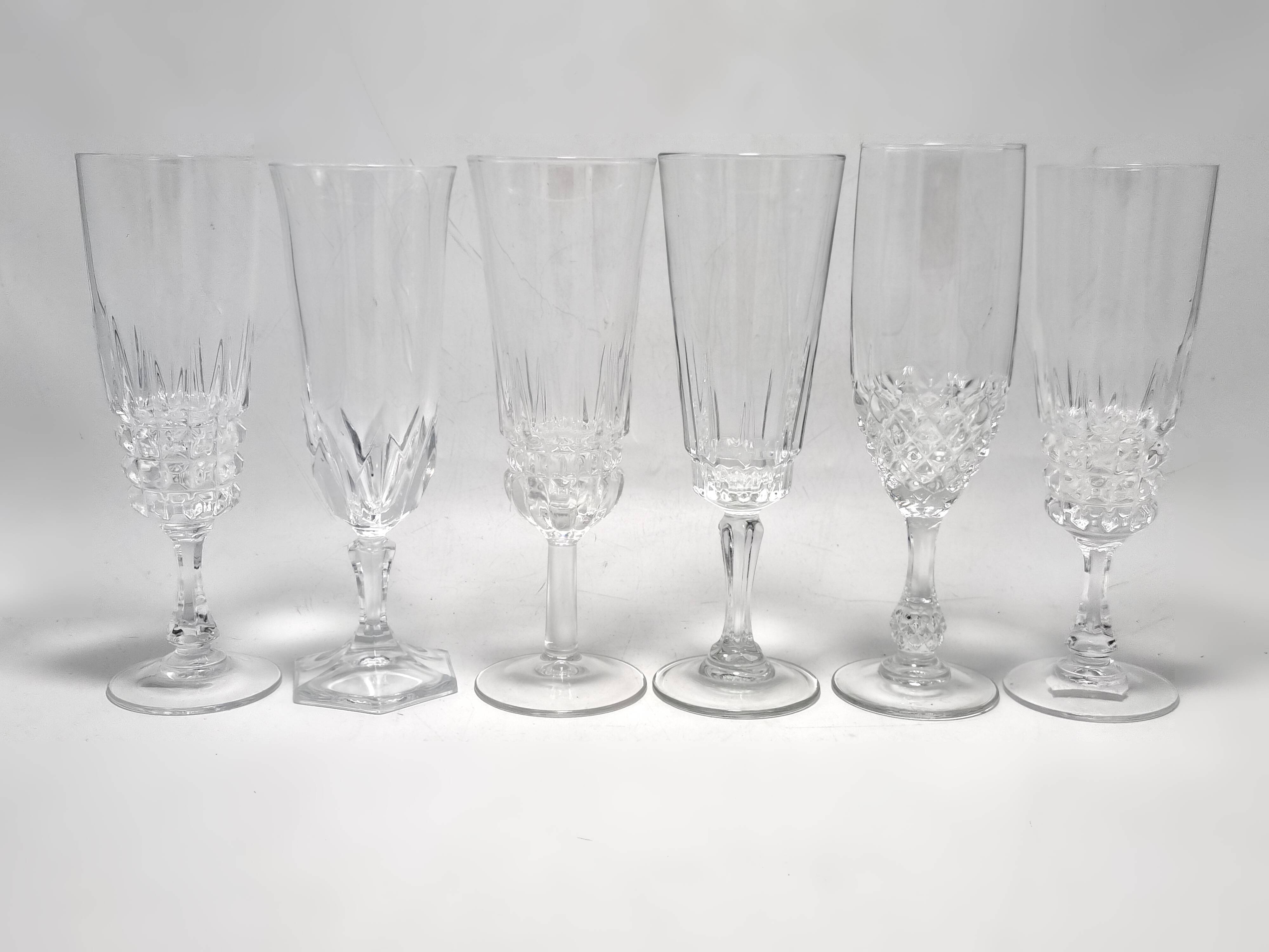 6 champagne flutes