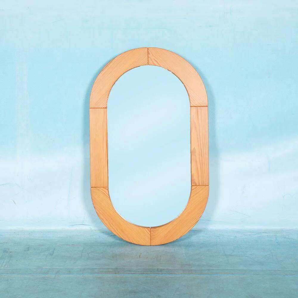 Large vintage pine mirror from the 1970s with craftsmanship.