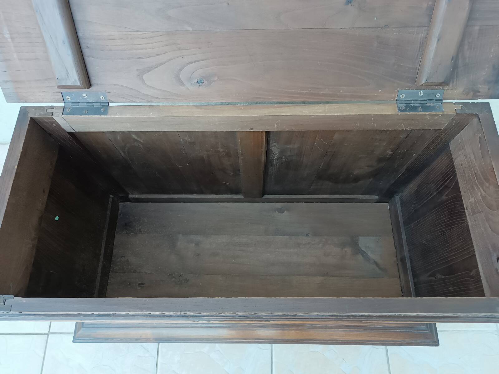 Breton chest in carved wood