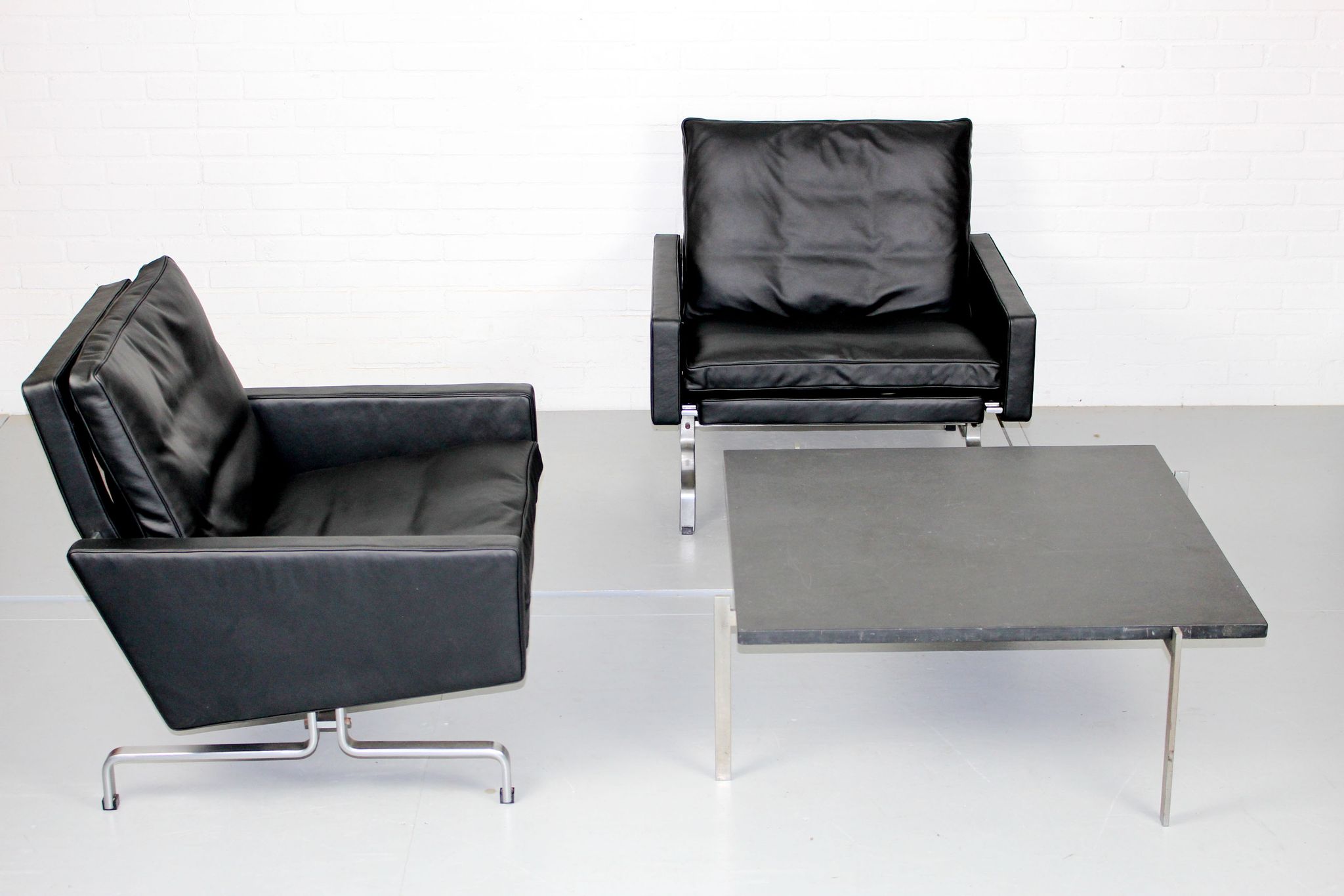 Set 2 vintage PK31/1 Lounge Chair & PK61 Coffee Table by Poul Kjaerholm for E. Kold Christensen