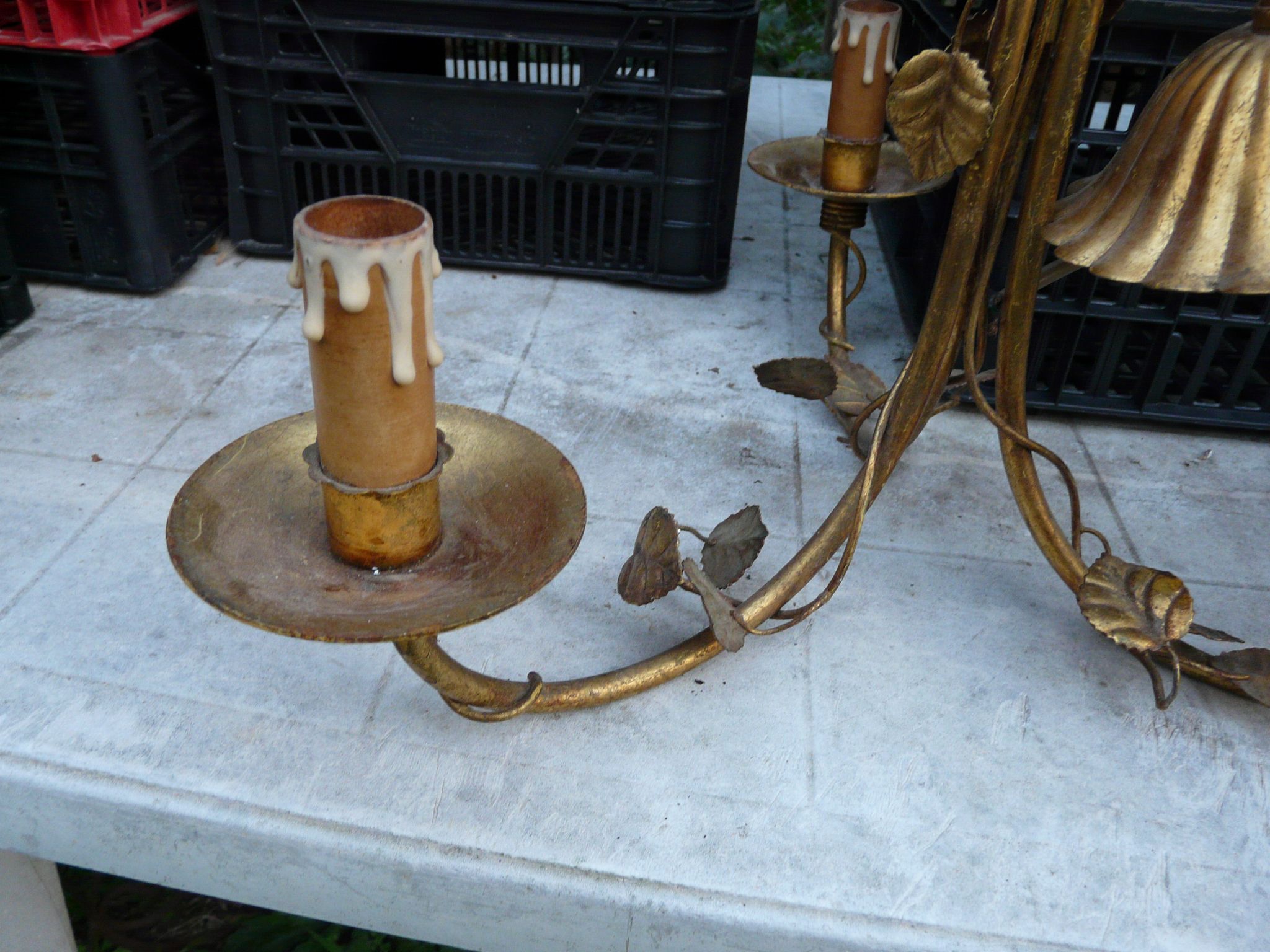 Lustre en métal doré vieilli Masca, années 60