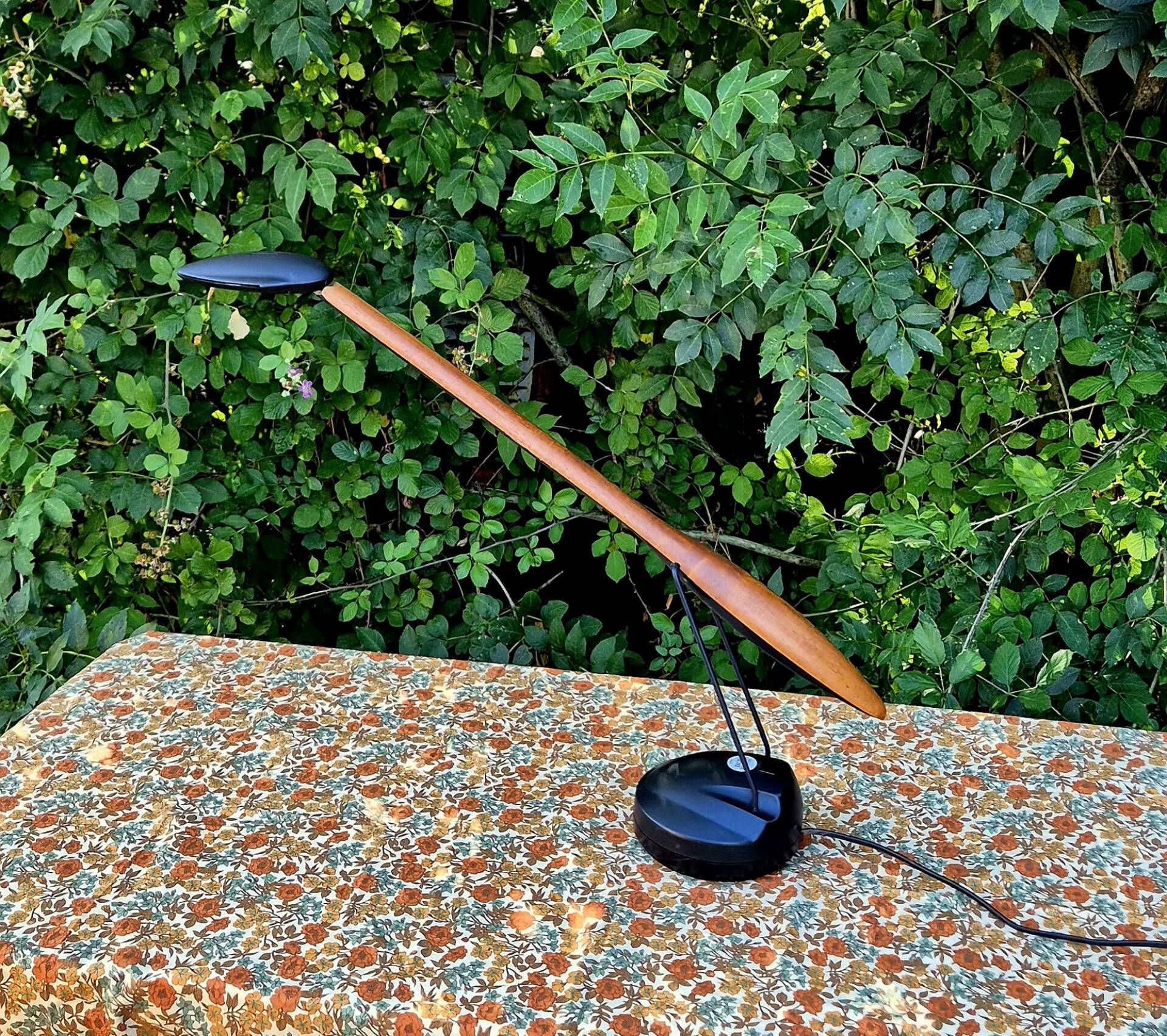Articulated desk lamp Allegro by Unilux, zoomorphic made in France.