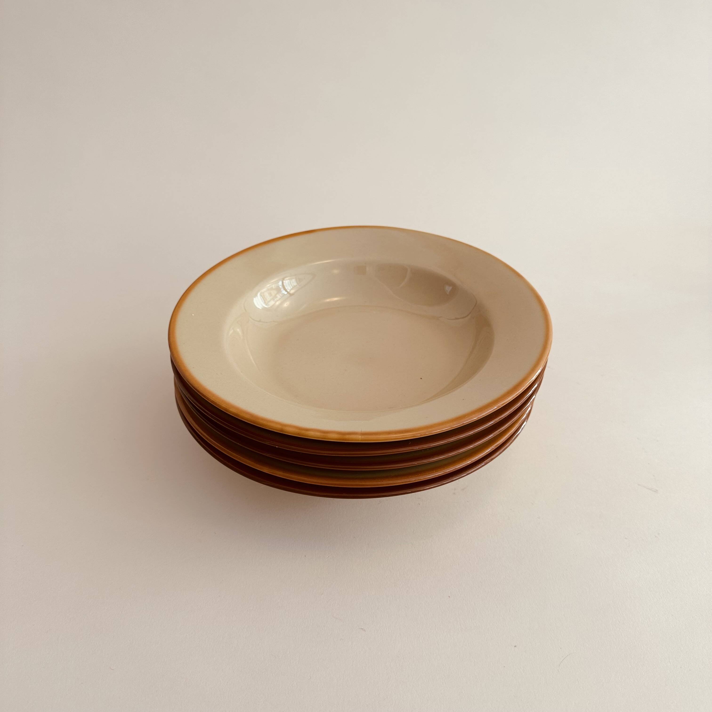 Vintage ceramic plate set