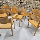 Set de 8 chaises empilables
de Karl Klipper
