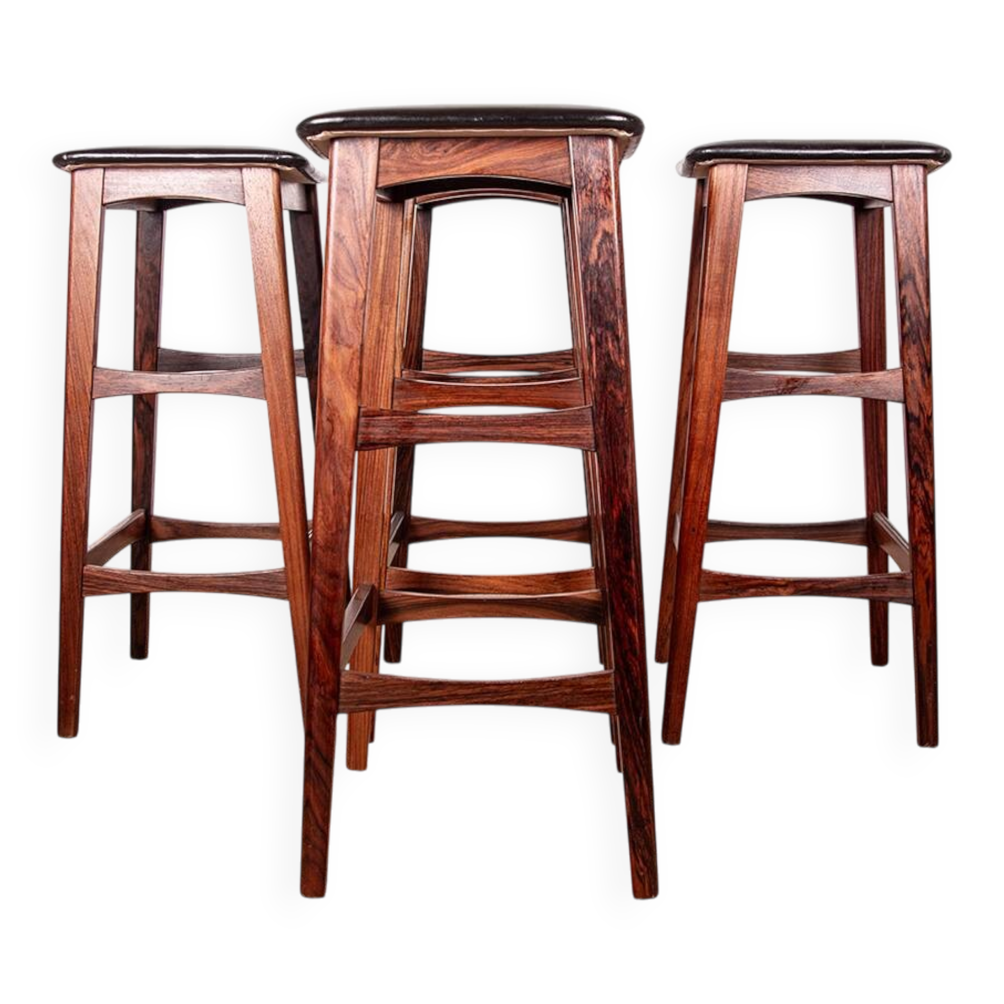 4 Danish high stools, rosewood and black leather, Knud Bent for Dyrlund.