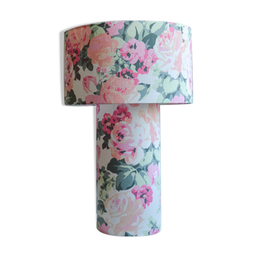 Floral fabric table lamp