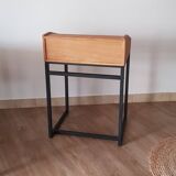 Desk/Small desk