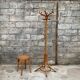 Baumann coatrack
