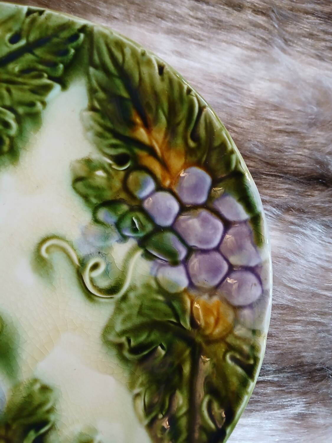 2 antique slipware plates