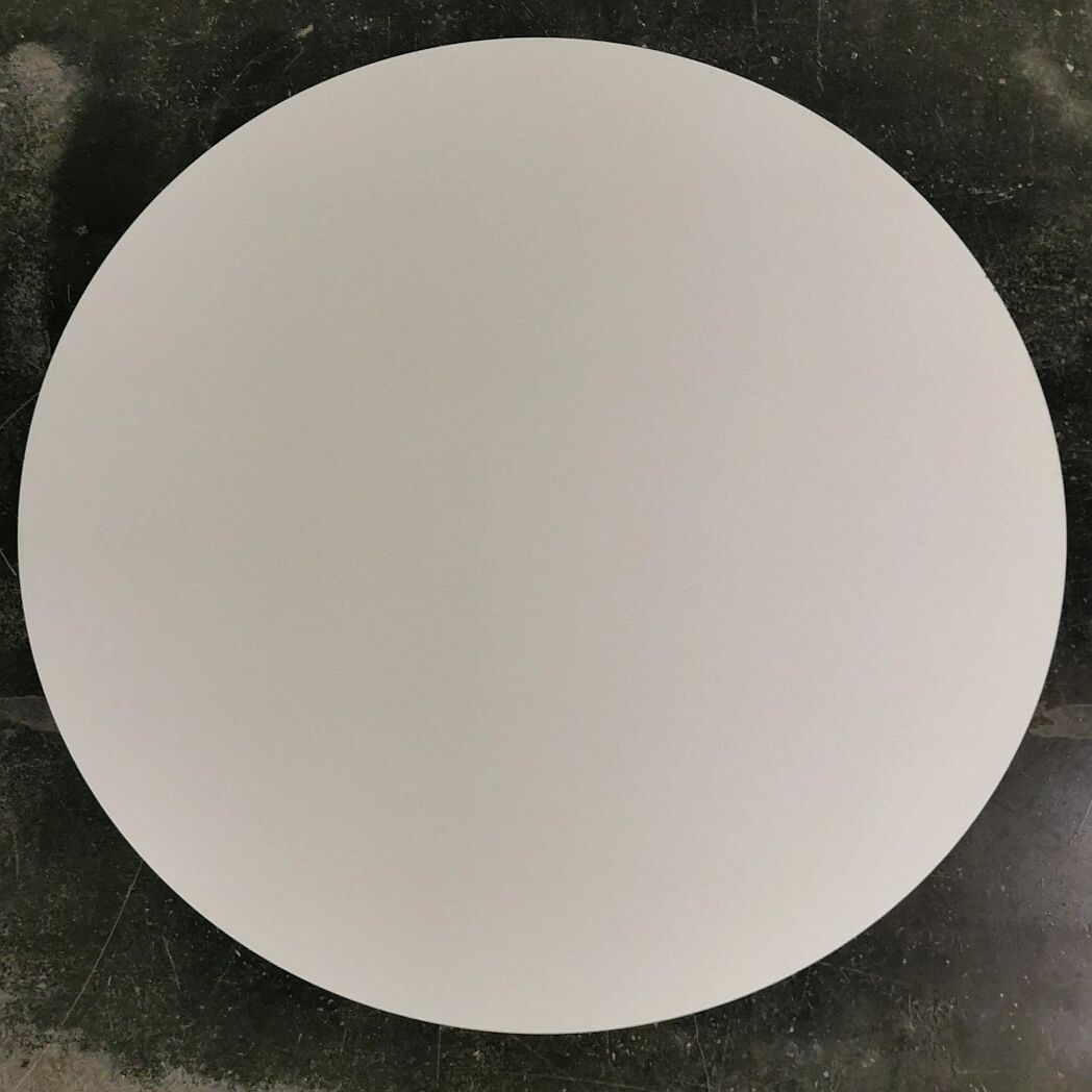 Table à manger pied tulipe 1970