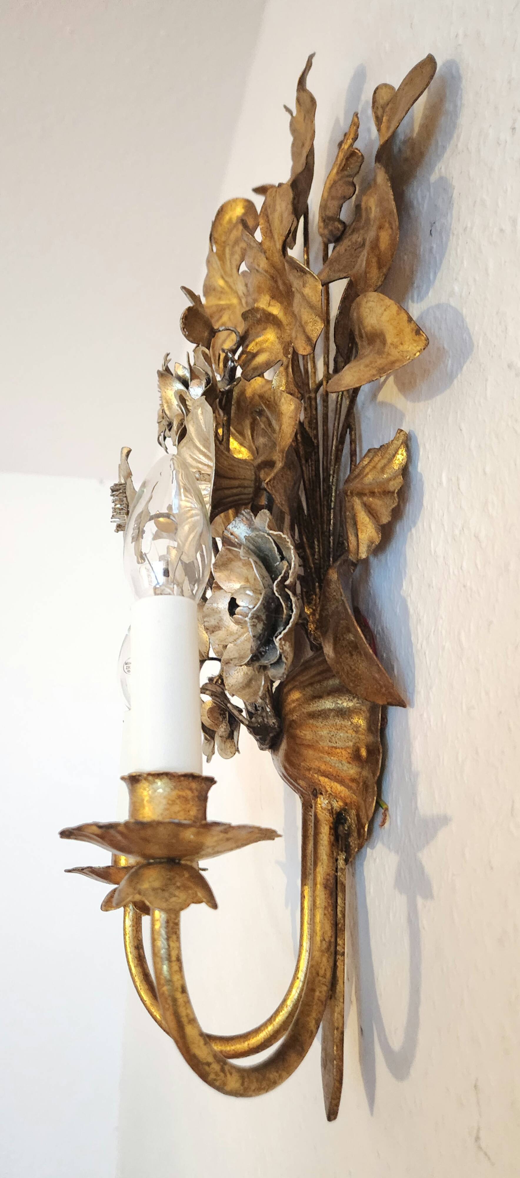 S.Salvadori Wandlampe vergoldet ersilbert Blumenmuster