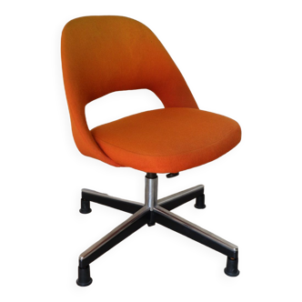 Swivel office chair by Eero Saarinen for Knoll, 1960