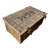 Wicker basket