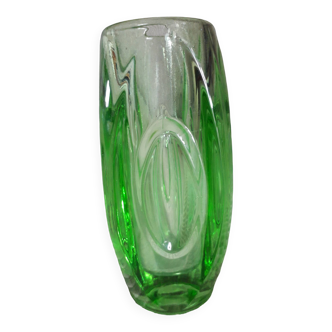 Vase vintage en verre vert