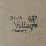 2 stoneware dishes, vintage village